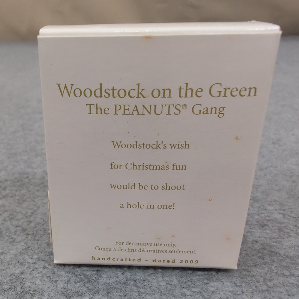 Hallmark Keepsake Woodstock on the Green The PEANUTS‎ Gang Xmas Ornament 2009 - Picture 2 of 3